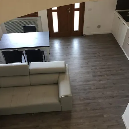 Appartamento Casa Ferrari Paese