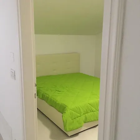 Casa Ferrari * Paese
